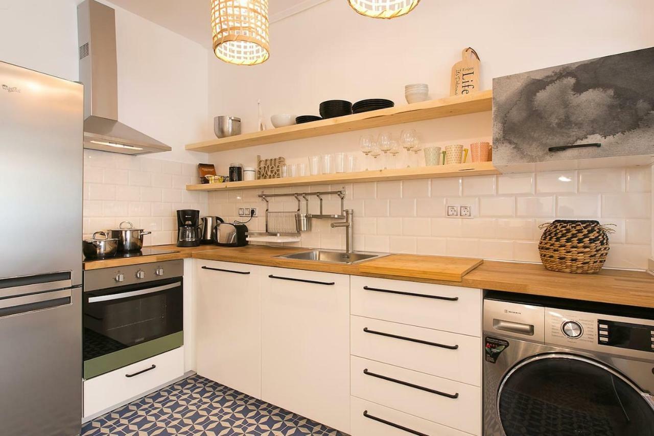 Boho Chic Apartment, Agia Sofia District #Feelslikehome Tessalónica Exterior foto