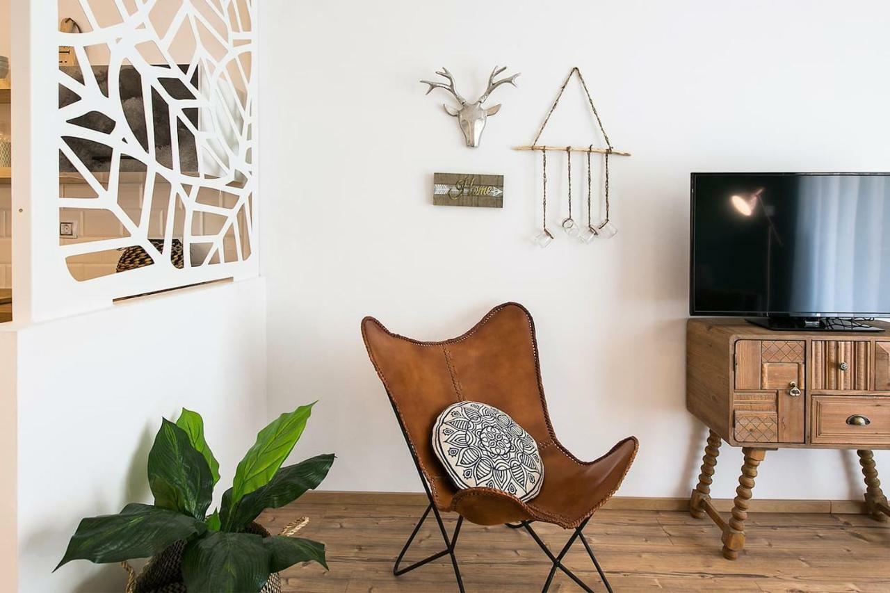 Boho Chic Apartment, Agia Sofia District #Feelslikehome Tessalónica Exterior foto